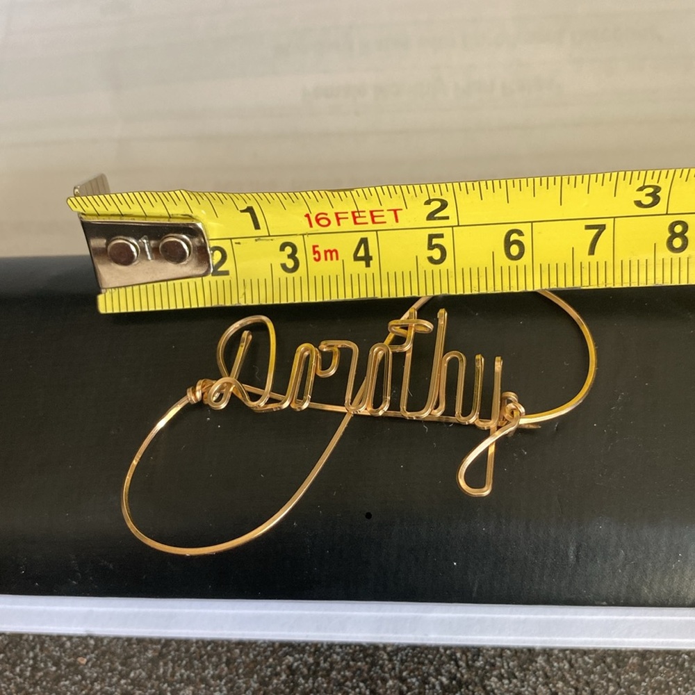 Gold Wire Dorothy script pin. - Picture 4 of 4